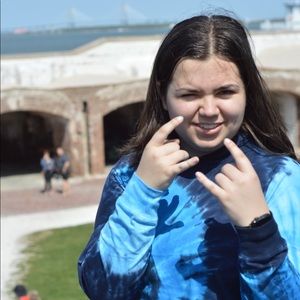 Meet your Posher, Adriane